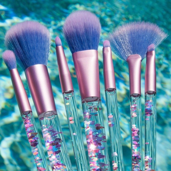 Lime Crime Aquarium Liquid Glitter Make Up Brushes - Picture 2 of 6